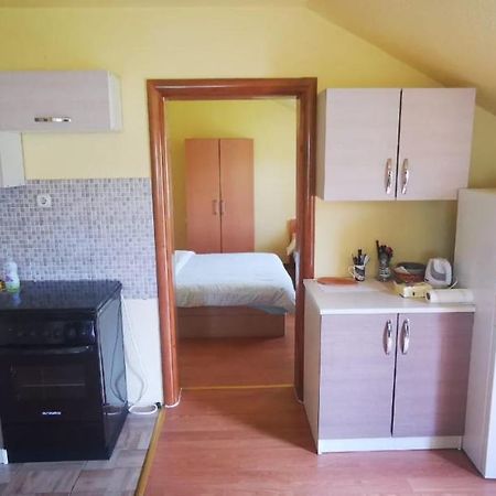 Apartmani Scit Prozor Экстерьер фото