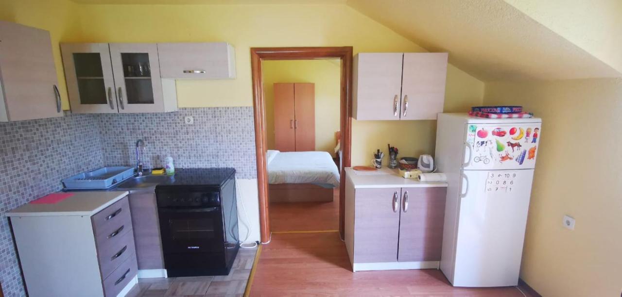 Apartmani Scit Prozor Экстерьер фото